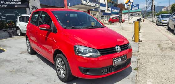 VOLKSWAGEN FOX 1.6 MI 8V FLEX 4P MANUAL VOLKSWAGEN FOX 1.6 MI 8V FLEX 4P MANUAL